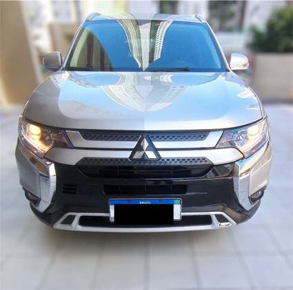 MITSUBISHI OUTLANDER 2.0 MIVEC GASOLINA HPE AUTOMÁTICO